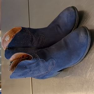 B.O.C. boots